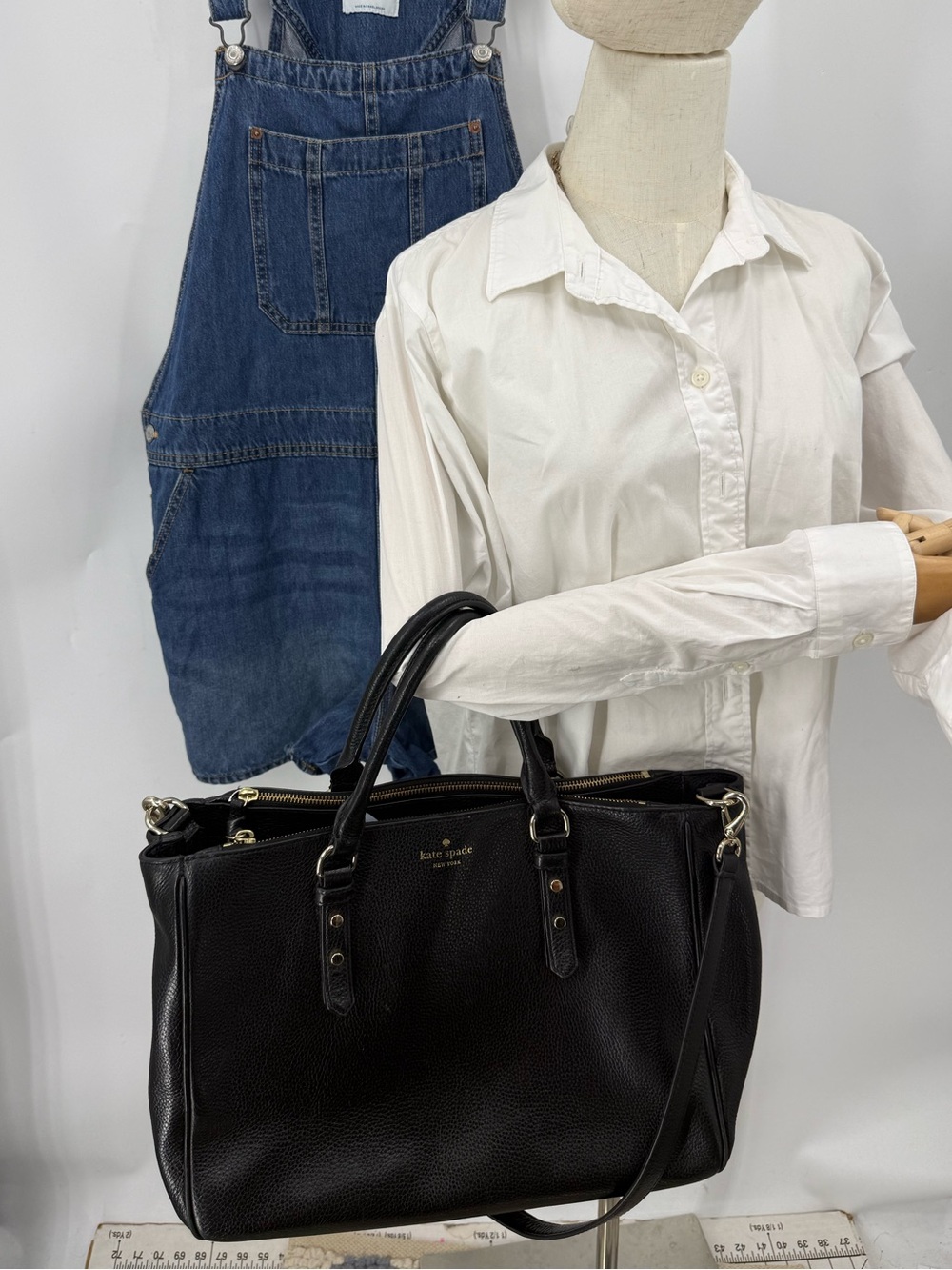 Kate Spade New York Mulberry Street Leighann crossbody Tote Bag  pebbled leather